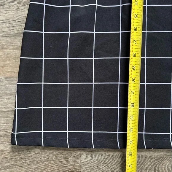 Retrolicious London Calling Dress Black and White Grid Print Dress size Large - Picture 8 of 10